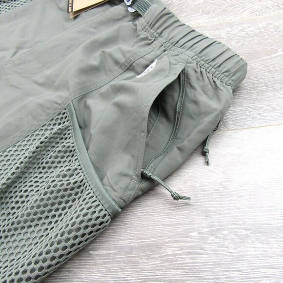 Nike ACG "Snowgrass" Cargo Shorts Men's Size Large Dark Stucco NEW - Picture 6 of 14